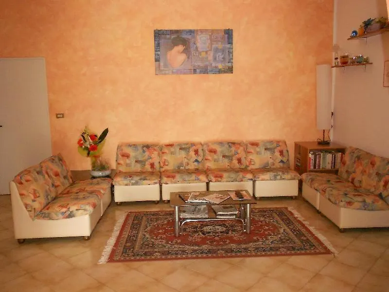 Hotel Vevey Rimini 2*,